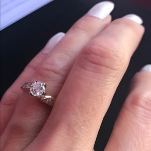 Engagement Ring 0.50 Round Diamond Size 6