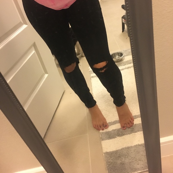 Jeans - Picture 3 of 4