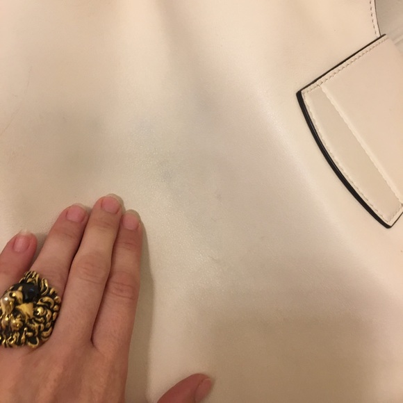 Gucci Dionysus Leather Hobo Bag - Picture 8 of 8