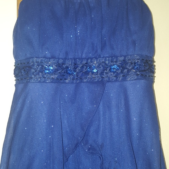 Royal blue ruffled dress with beading. - Picture 2 of 4