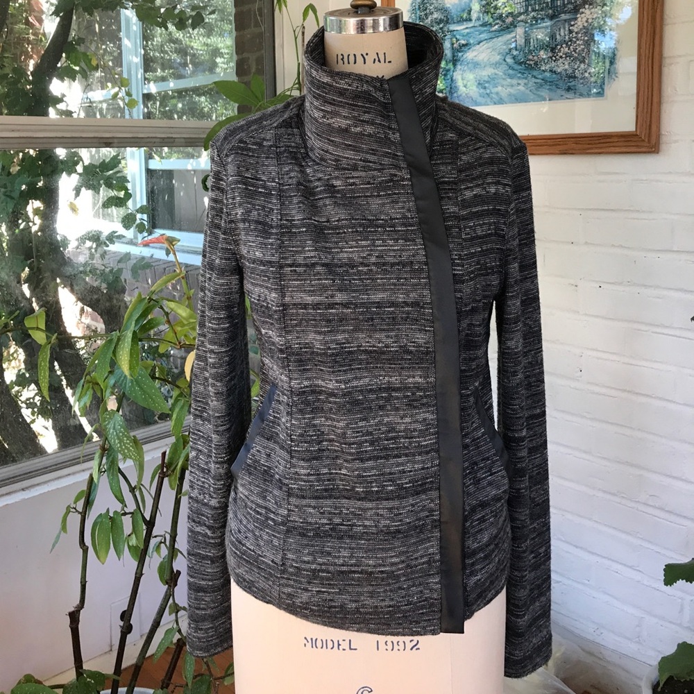 Women's jacket
