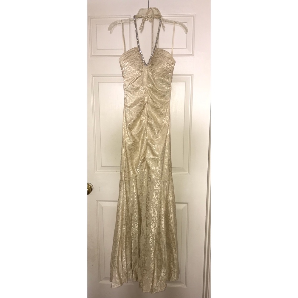 Prom Dress Halter/Mermaid Style - Picture 2 of 8