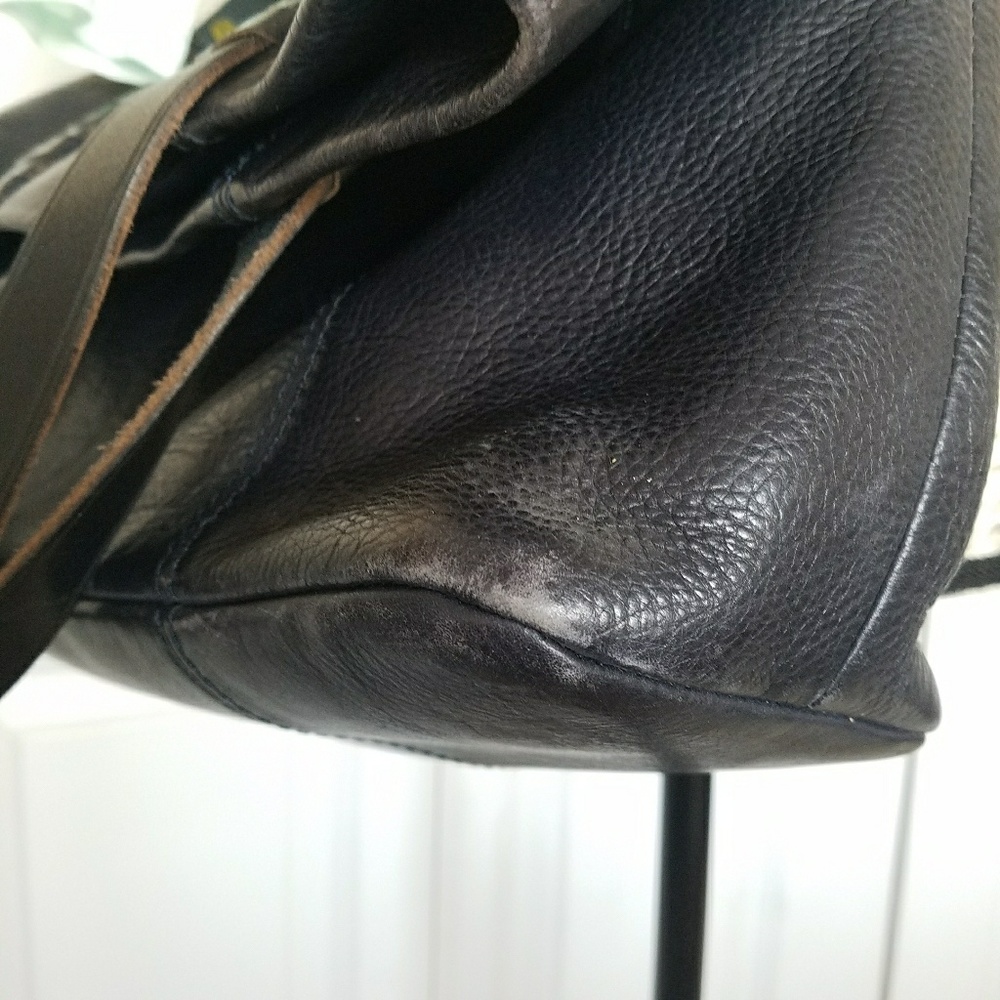 🔶SOLD🔶 Madewell Dylan Convertible Tote Bag, Navy - Picture 7 of 8