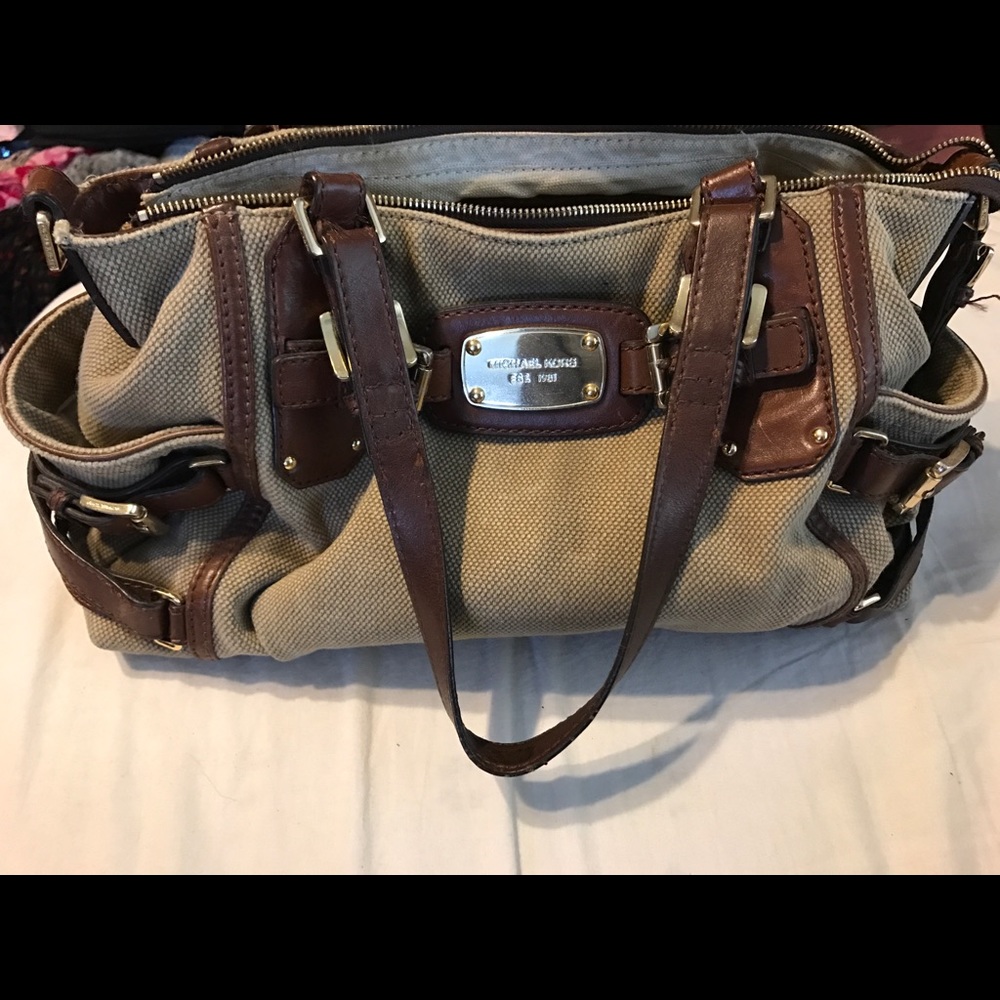 Michael Kors Bag - Picture 3 of 3