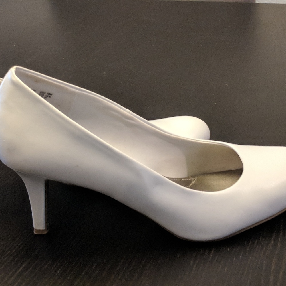 White Comfort Plus Pumps Size 10