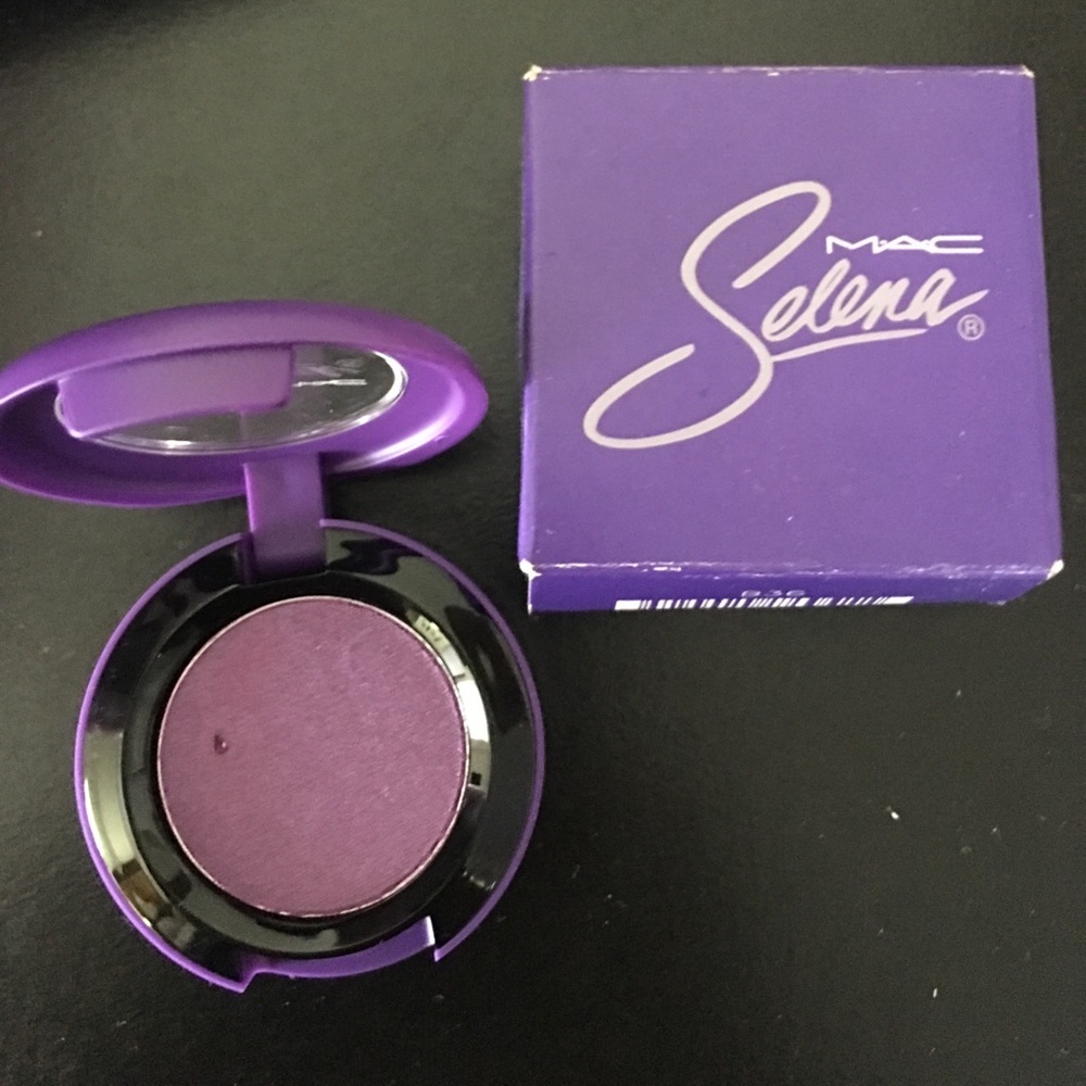 Selena x MAC