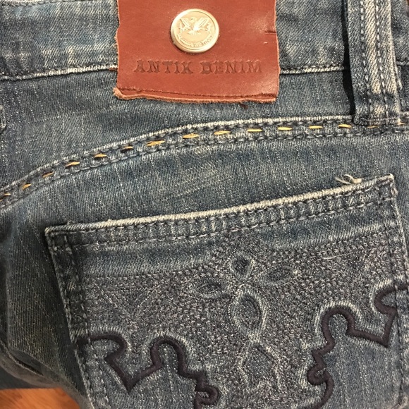 Jeans - Picture 2 of 3