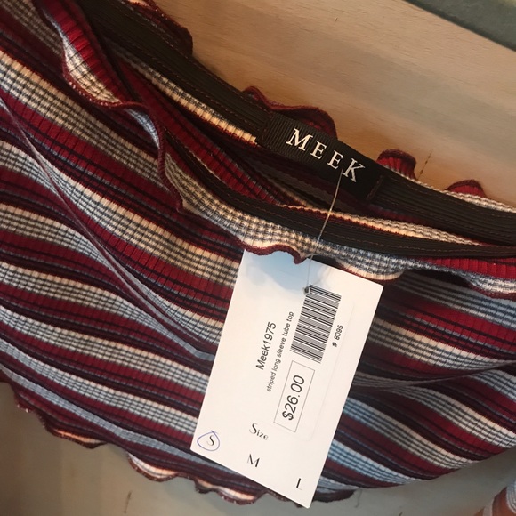 Meek stripped long sleeve crop top - Picture 2 of 2