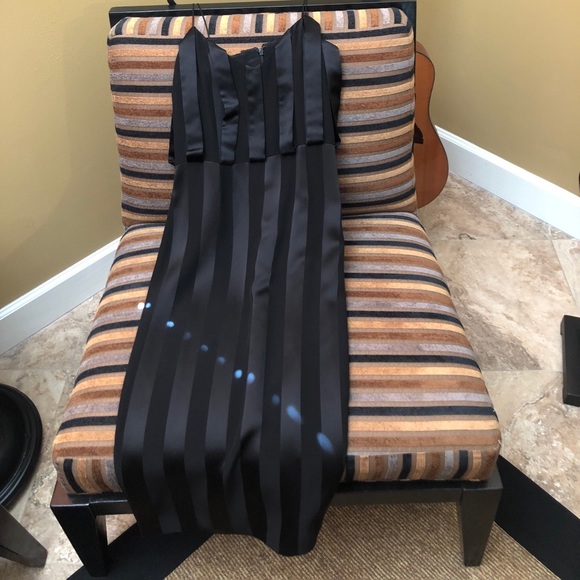 cushnie et ochs Dresses & Skirts - Cushnie et ochs black striped dress never worn