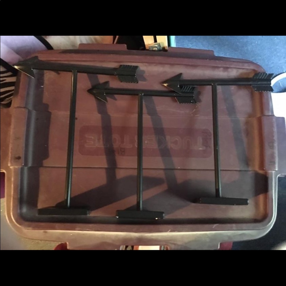Arrow Bracelet Holders