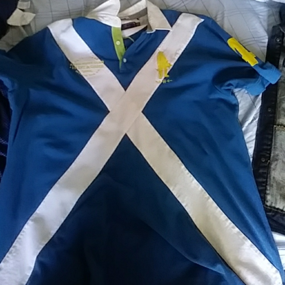 Akoo polo