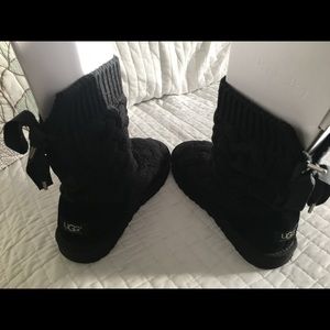 ugg isla boot black