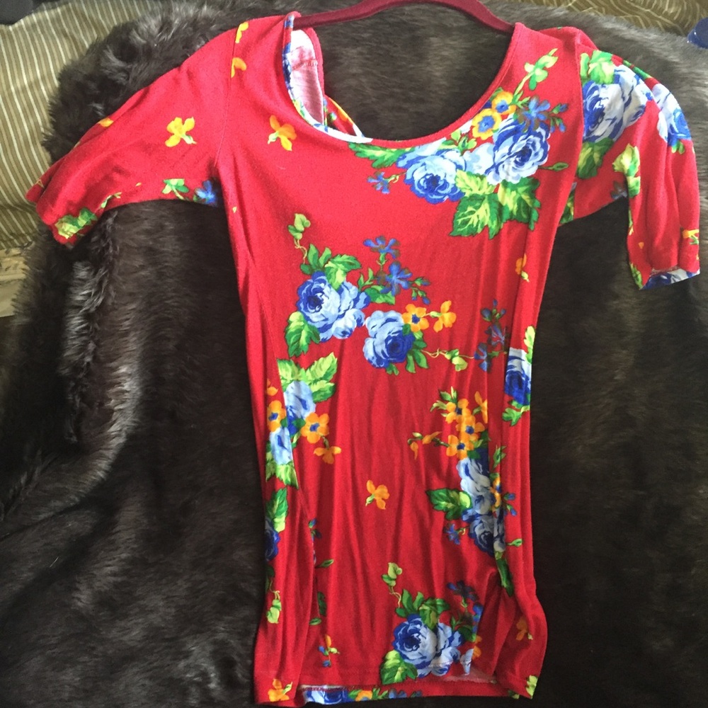Red floral top