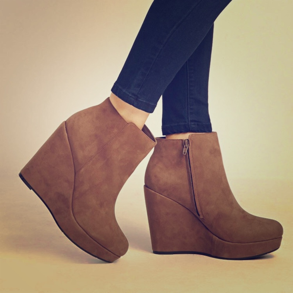 Ankle booties
