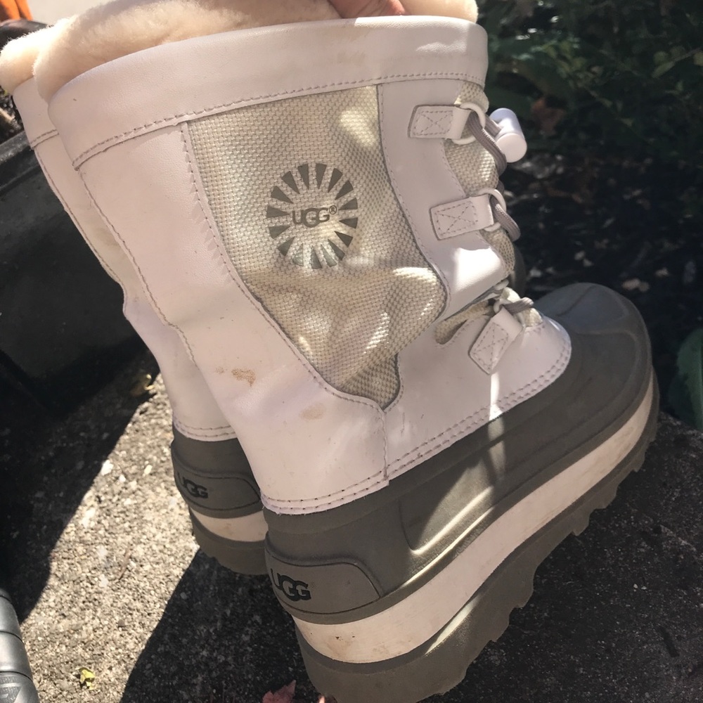Ugg winter boots