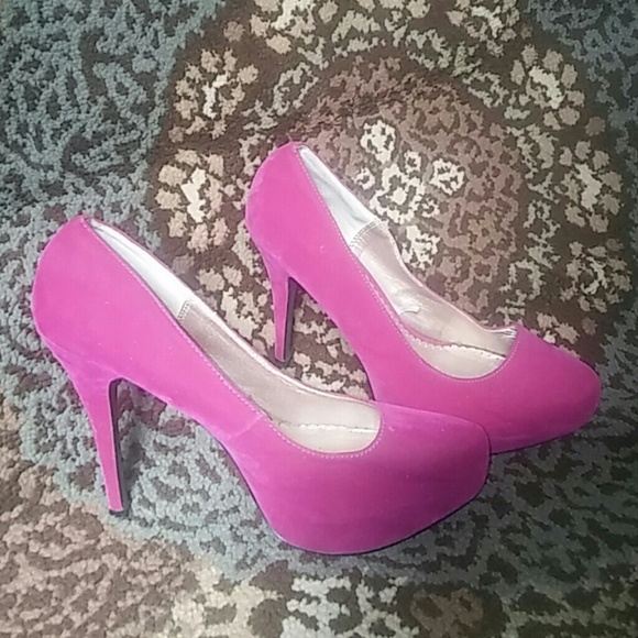 Torrid Heels - Picture 3 of 5