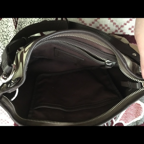 Authentic Coach Bag 💼 ✅✅✅ - Picture 3 of 5