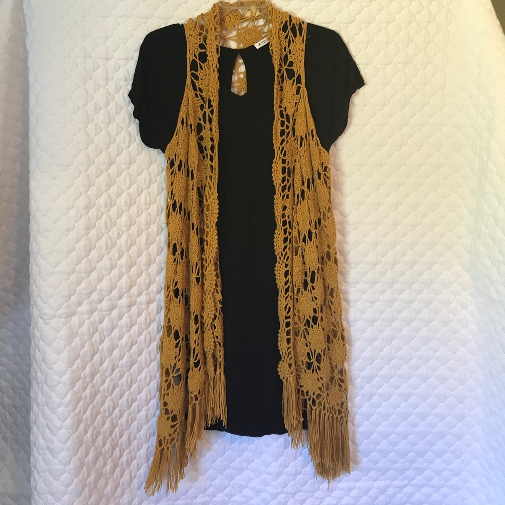 Crotchet Vest with Fringe