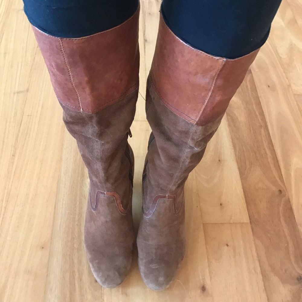 Women's suede leather boots!