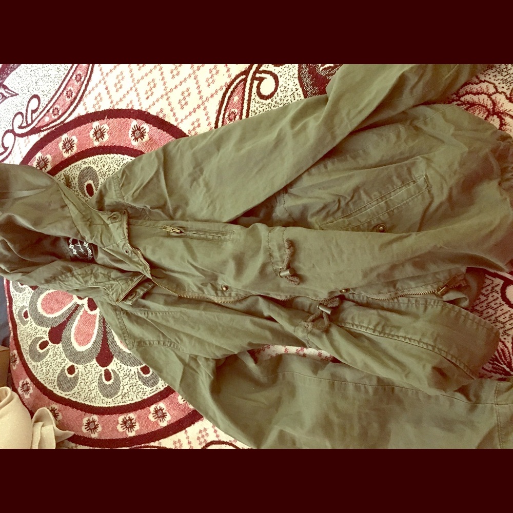 Green hoodie coat