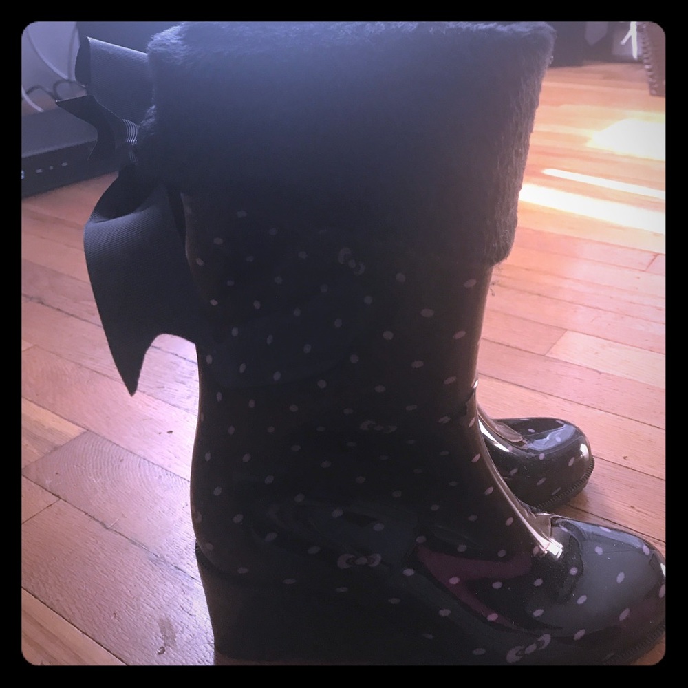 Black Rainboots w/ Removable fleece-lined socks