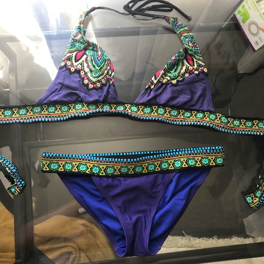 Bathing suit