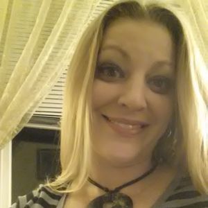 Meet your Posher, Ariane