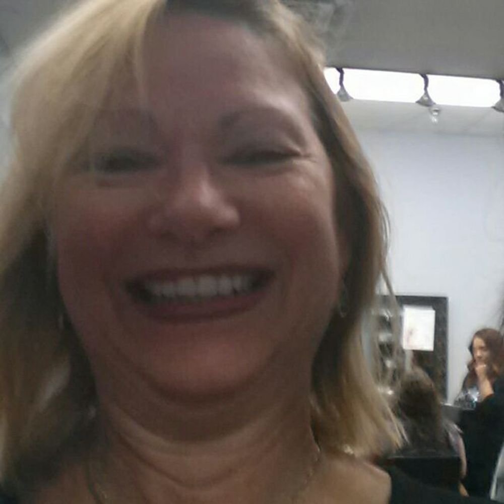 Meet your Posher, Renee