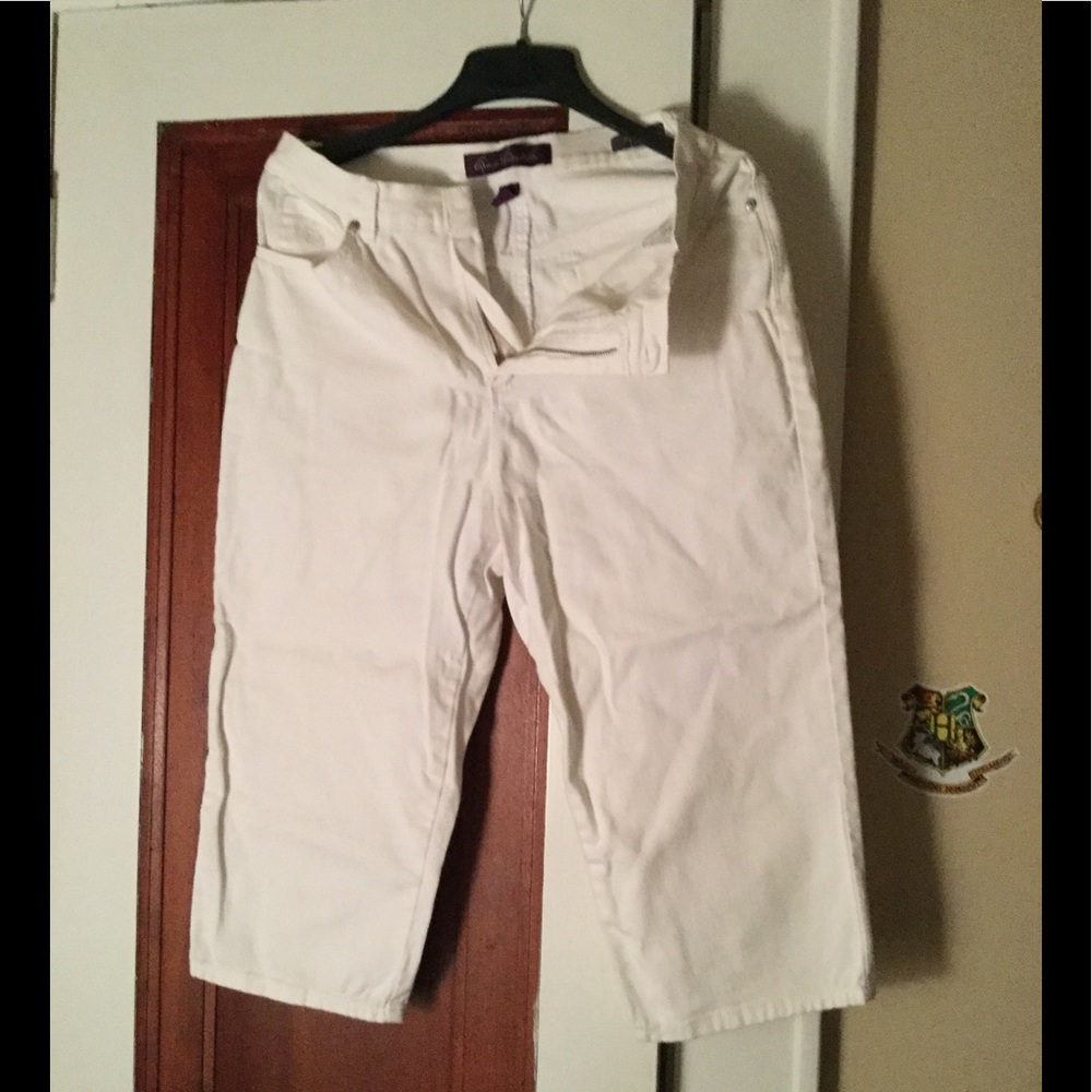 Gloria Vanderbilt Capris