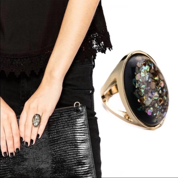 Abalone statement ring ✨Host Pick✨ - Picture 3 of 4