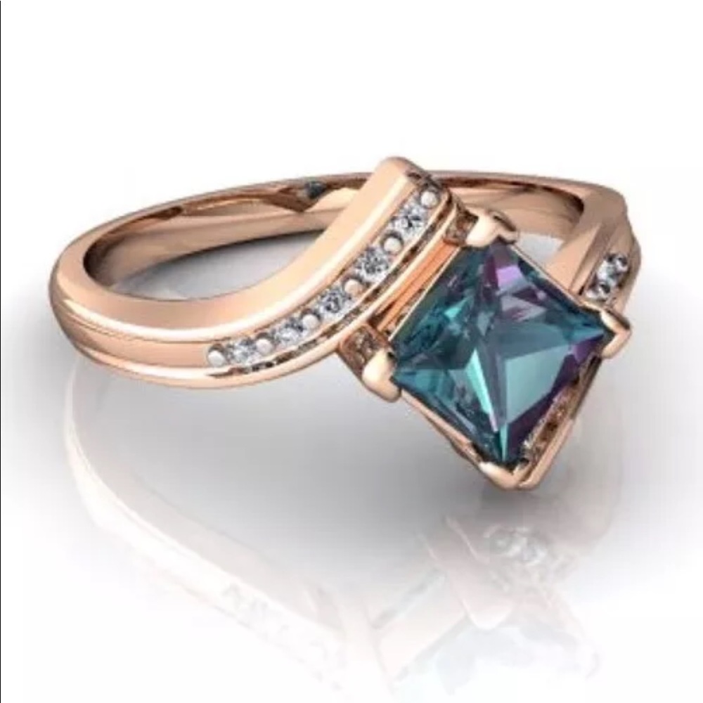 14k Rose Gold Alexandrite And Diamonds Ring - Picture 3 of 5