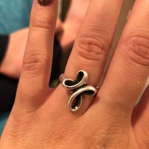 James Avery ring size 4.5