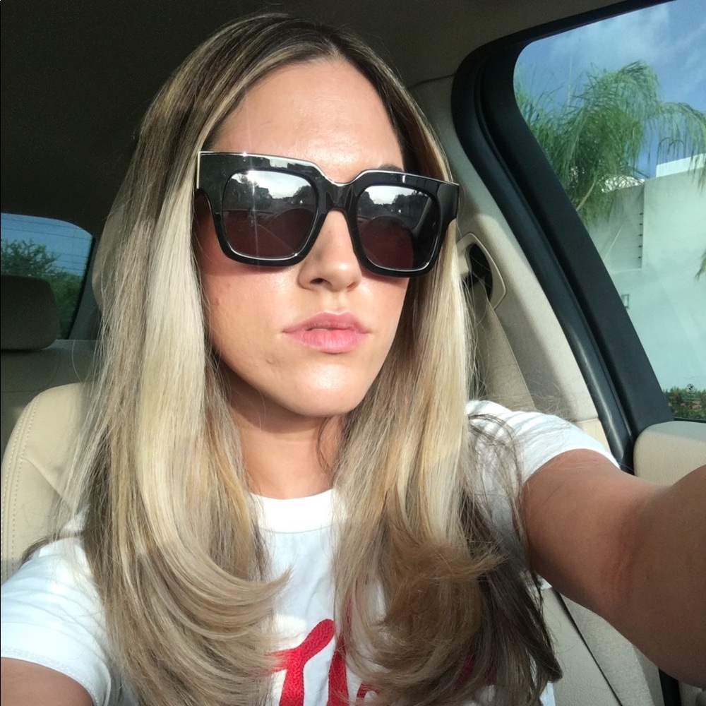 Meet your Posher, Cristina