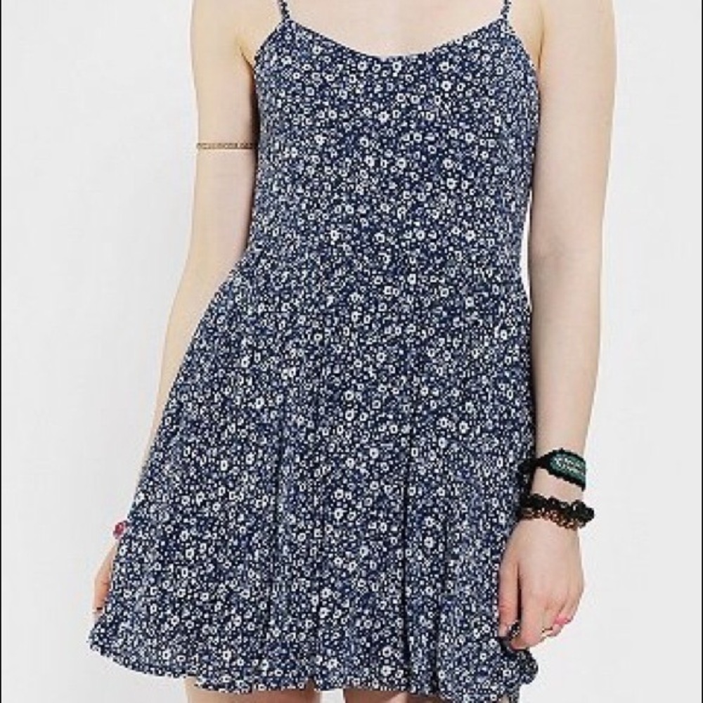 Lucca Couture UO Sun Dress!