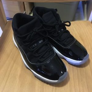 Jordan Space Jam 11s