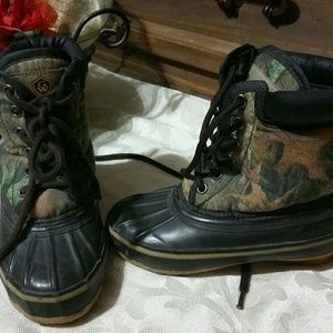 Toddler boys camouflage snow boots