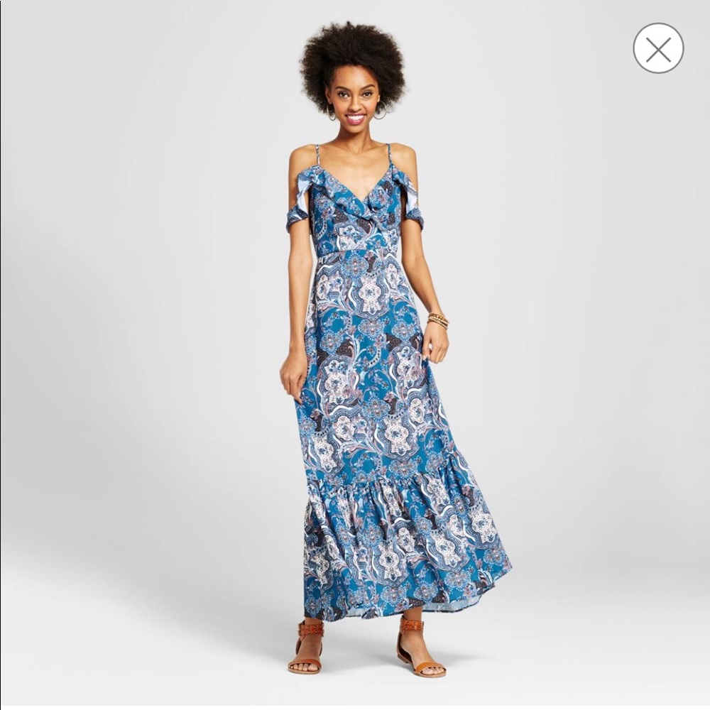 Xhiliration maxi dress