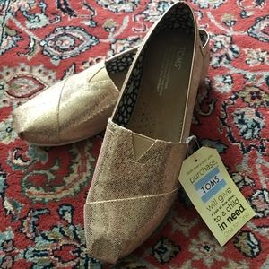 TOMS rose gold glitter woman’s classics size 9
