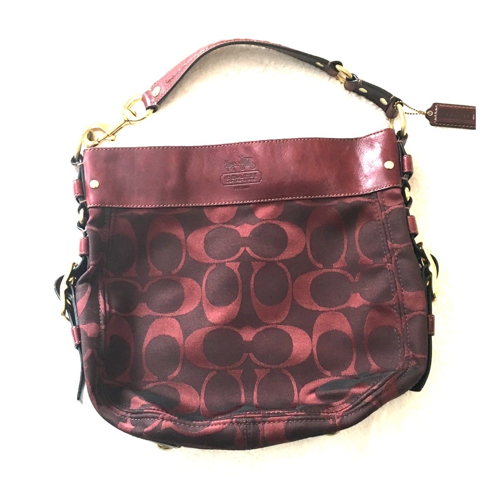 Pristine Burgundy Zoe Coach Hobo!