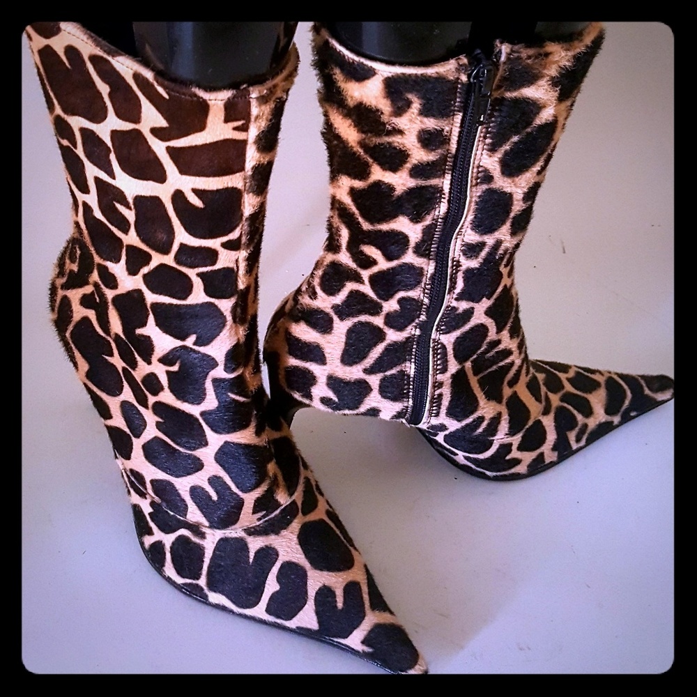 Armando Tanzini Leopard Leather Women  Boots 9