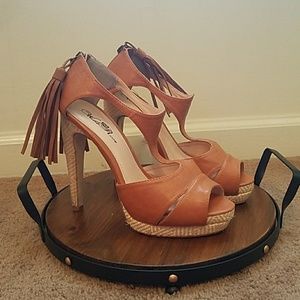 Tan Wild rose heels