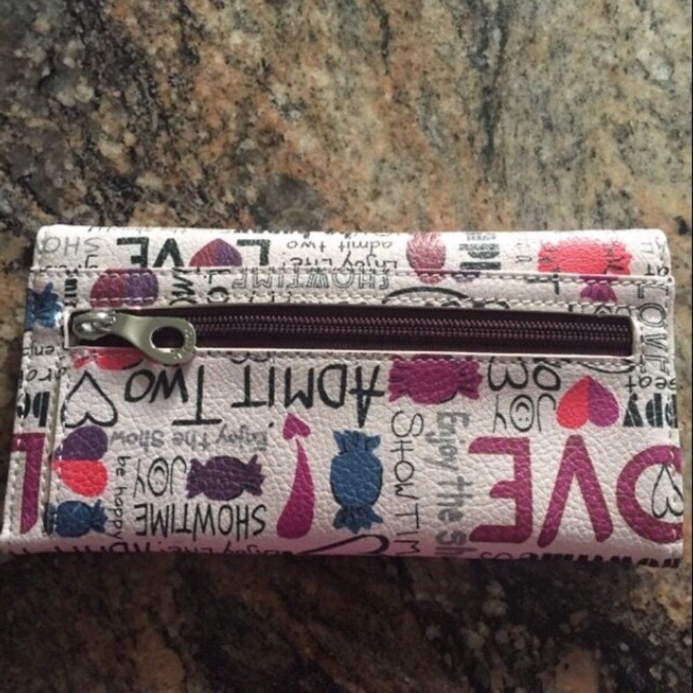 Relic Wallet