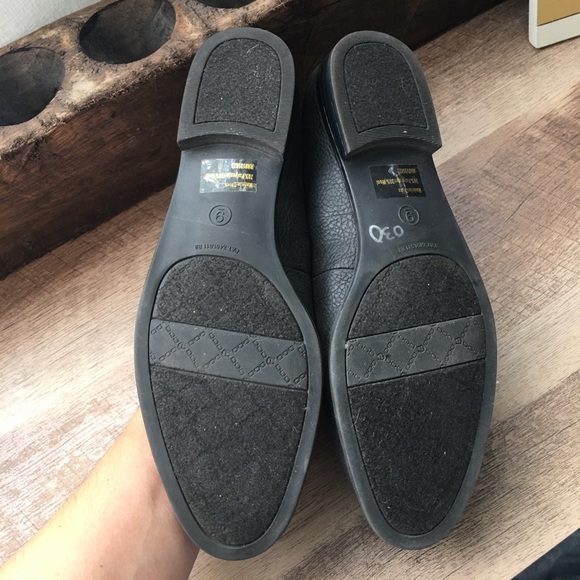 Etienne Aigner tassel loafer - Picture 3 of 4