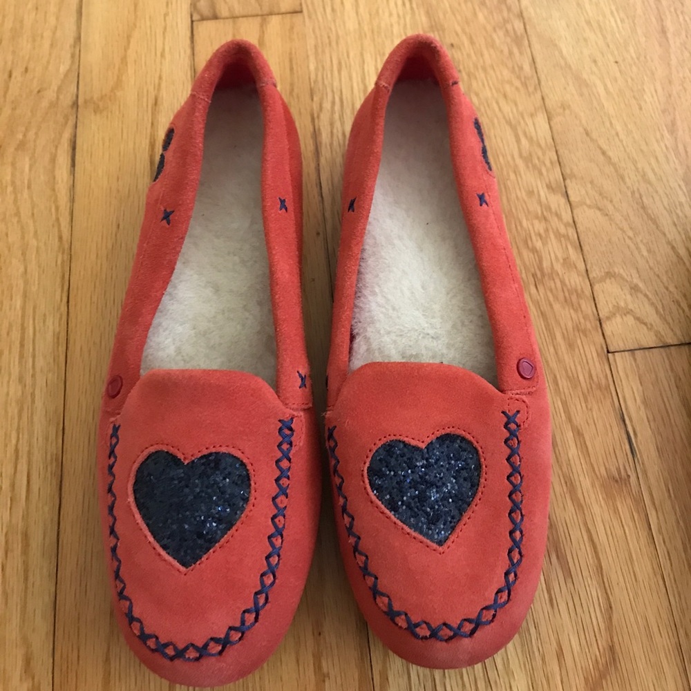 I heart ugg slippers