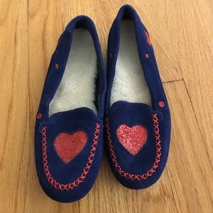 I heart ugg slippers size 5
