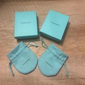 Set of two Tiffany boxes with pouches