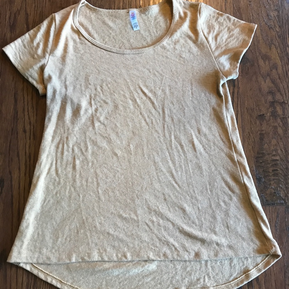 Lularoe Classic T- Size Medium