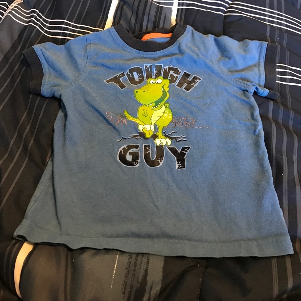 Used boys 2t jumping beans T-shirt