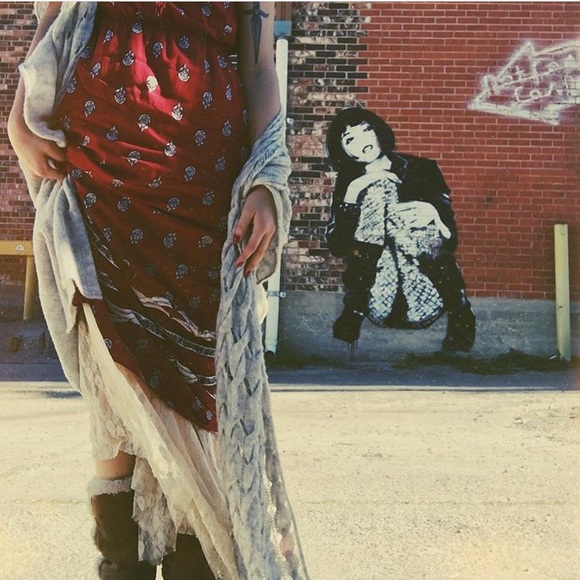 Old Navy Dresses & Skirts - Paisley Red Maxi Dress