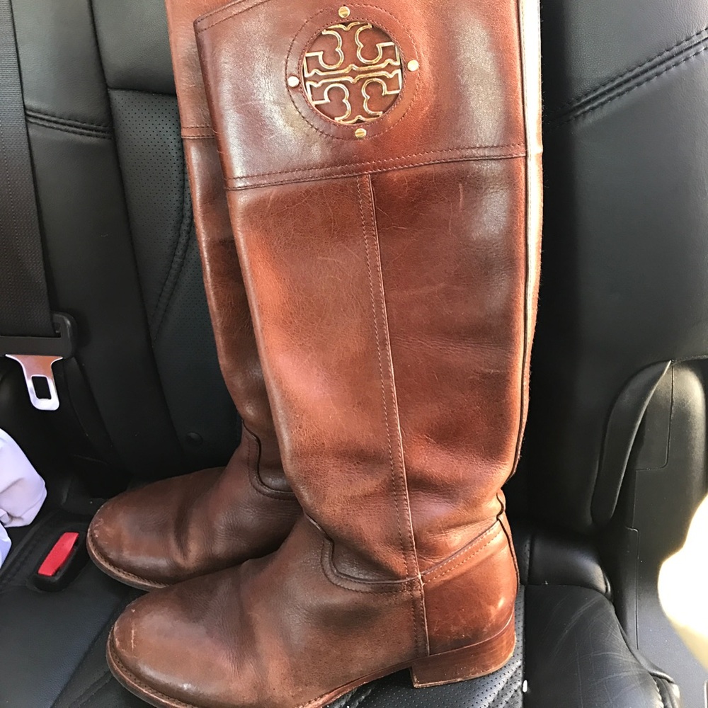 Tory burch boots
